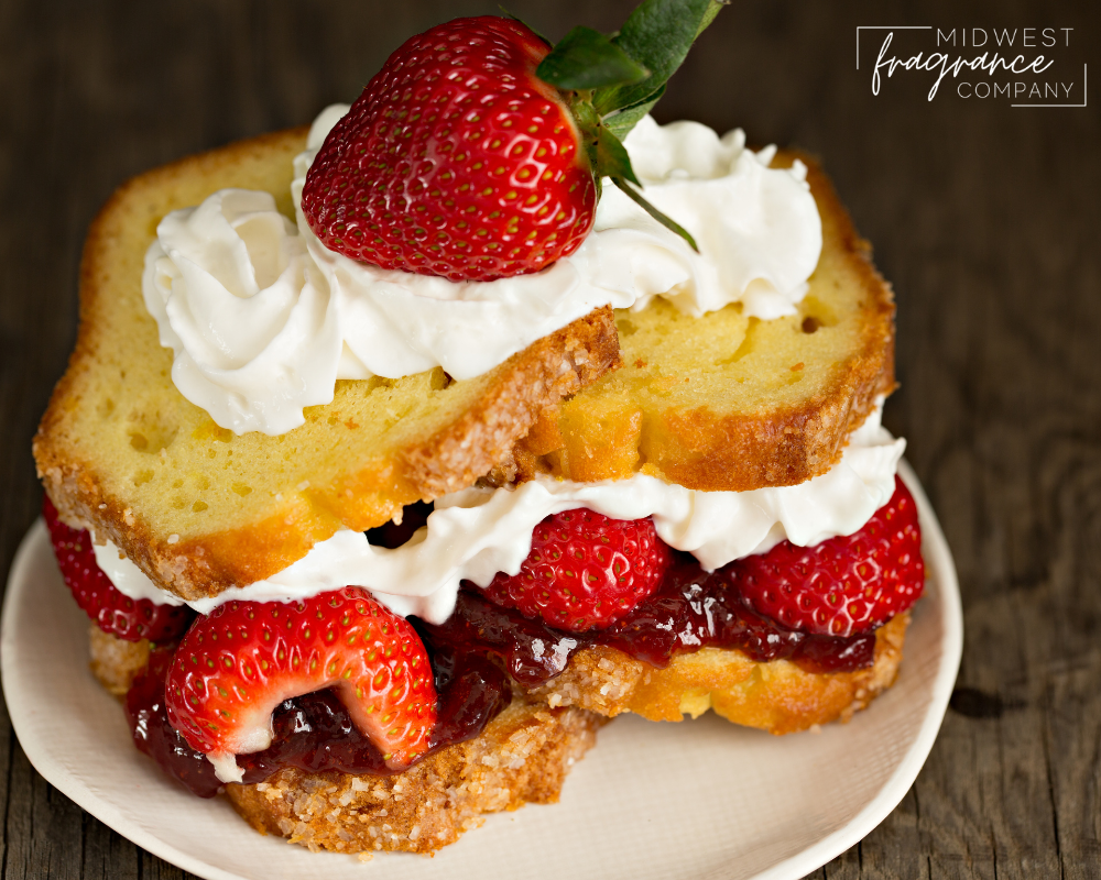 Strawberry Pound Cake (type) - Fragrance Oil